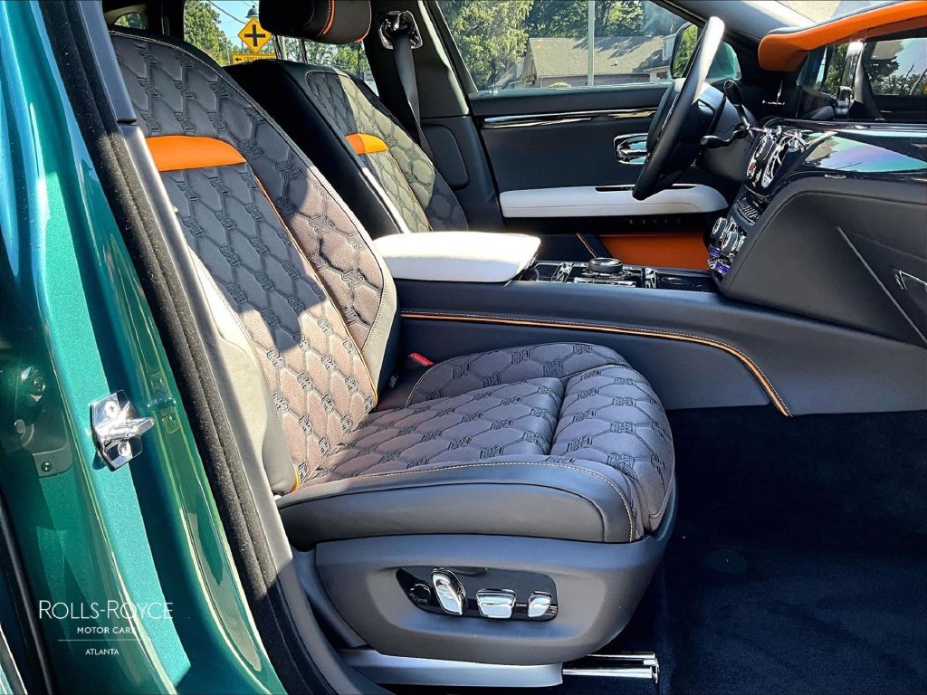 Certified 2025 Rolls-Royce Ghost AWD/4WD image 8