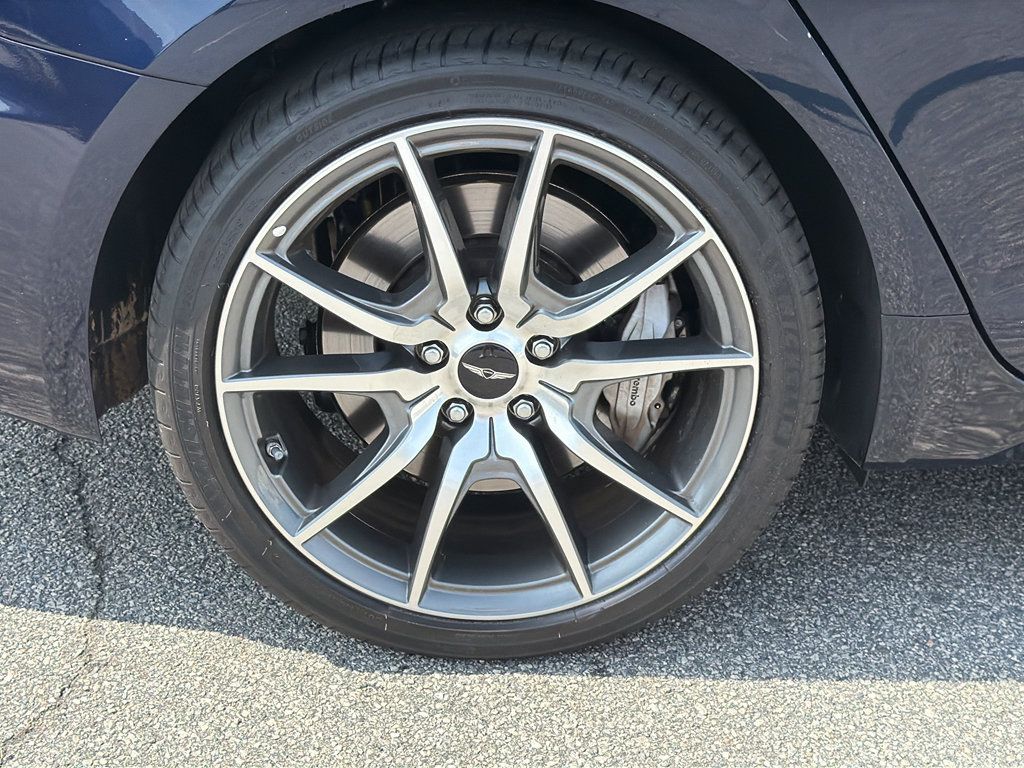Used 2026 Genesis G70 2.5T RWD image 34