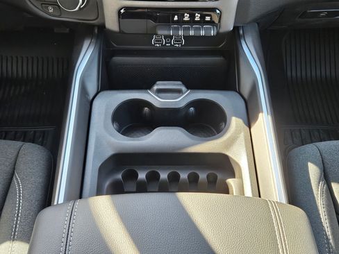 New 2025 RAM 1500 Big Horn image 10