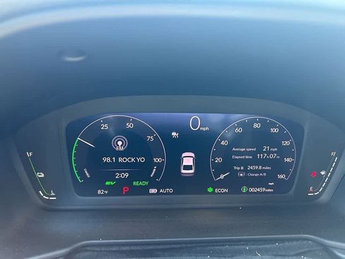 Used 2025 Honda Accord Sport image 18