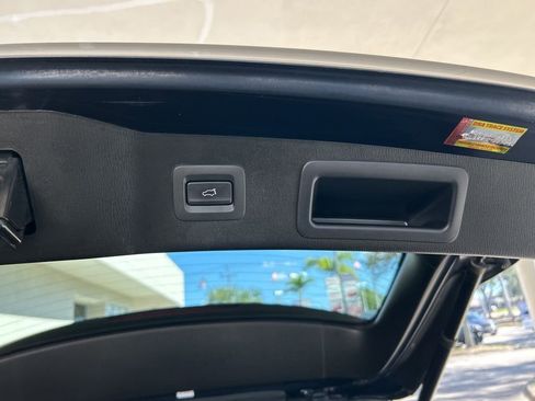 Used 2018 MAZDA CX-5 Touring w/ Preferred Equipment Package image 33