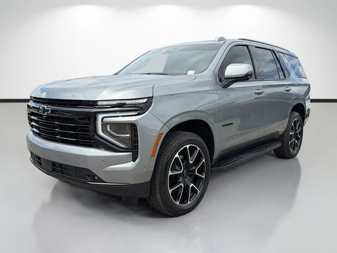 Used 2026 Chevrolet Tahoe RST w/ Comfort Package AWD/4WD image 7