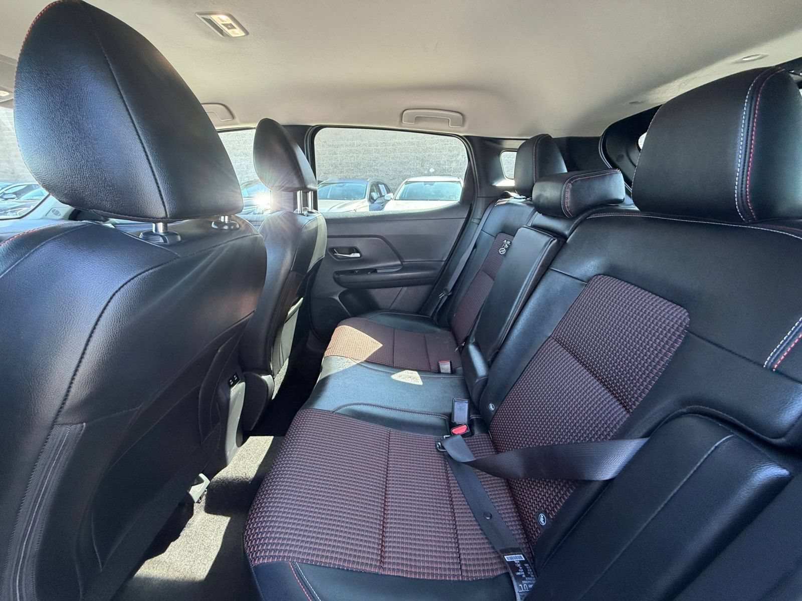 Used 2026 Nissan Kicks SR FWD image 24