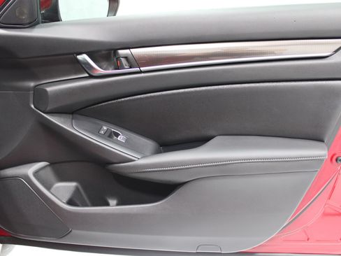 Used 2020 Honda Accord Sport image 23