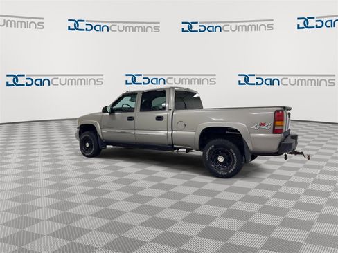 Used 2003 GMC Sierra 2500 SLT w/ SLT Preferred Equipment Group image 6
