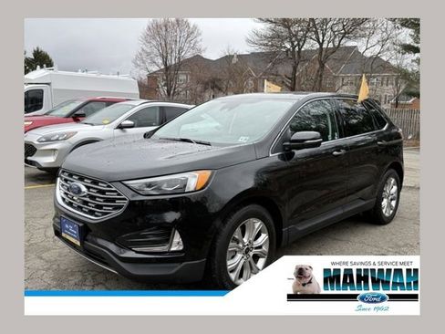 Certified 2023 Ford Edge Titanium w/ Equipment Group 301A image 1