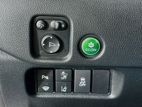 Used 2023 Honda Passport TrailSport image 16