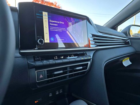 Certified 2026 Toyota Camry SE image 29