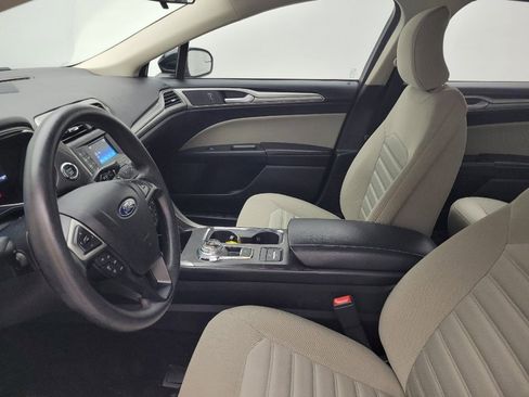 Used 2018 Ford Fusion S image 17