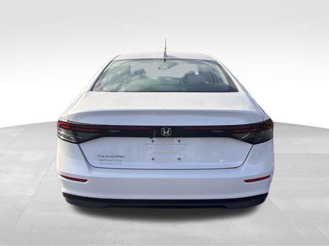Used 2024 Honda Accord EX image 6