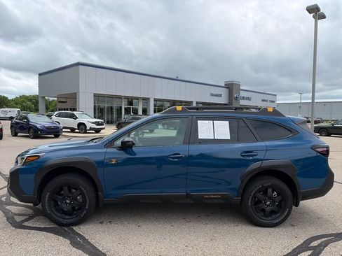Certified 2025 Subaru Outback Wilderness AWD/4WD image 4