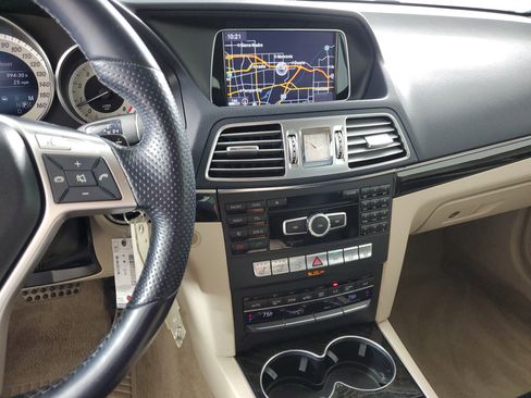 Used 2015 Mercedes-Benz E 550 Cabriolet image 16