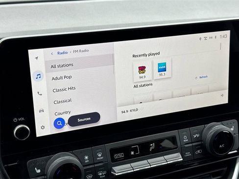 Used 2024 Toyota Grand Highlander image 16