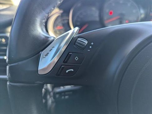 Used 2010 Porsche Panamera S RWD image 13