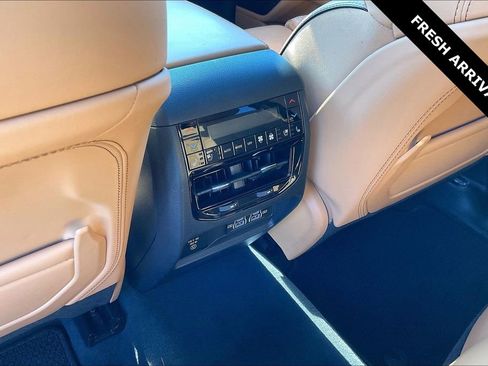 Used 2022 Jeep Grand Cherokee Summit AWD/4WD image 30