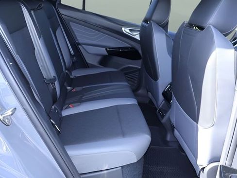 New 2026 Volkswagen ID.4 Pro S RWD image 15