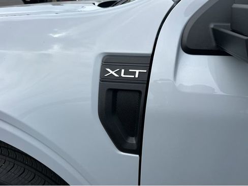 New 2026 Ford Maverick XLT image 36