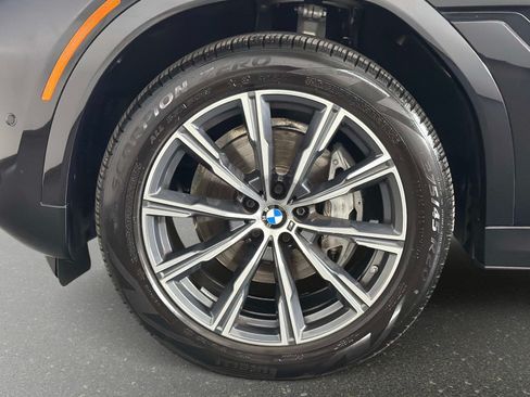 Used 2024 BMW X6 xDrive40i w/ Parking Assistance Package AWD/4WD image 24