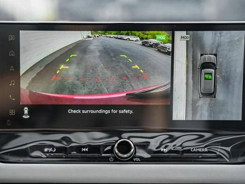 New 2025 Mitsubishi Outlander SE image 36