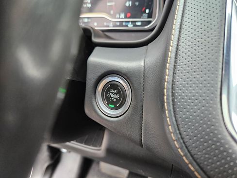 Used 2022 GMC Yukon AT4 image 20