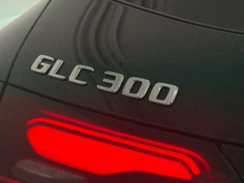 Used 2026 Mercedes-Benz GLC 300 image 20