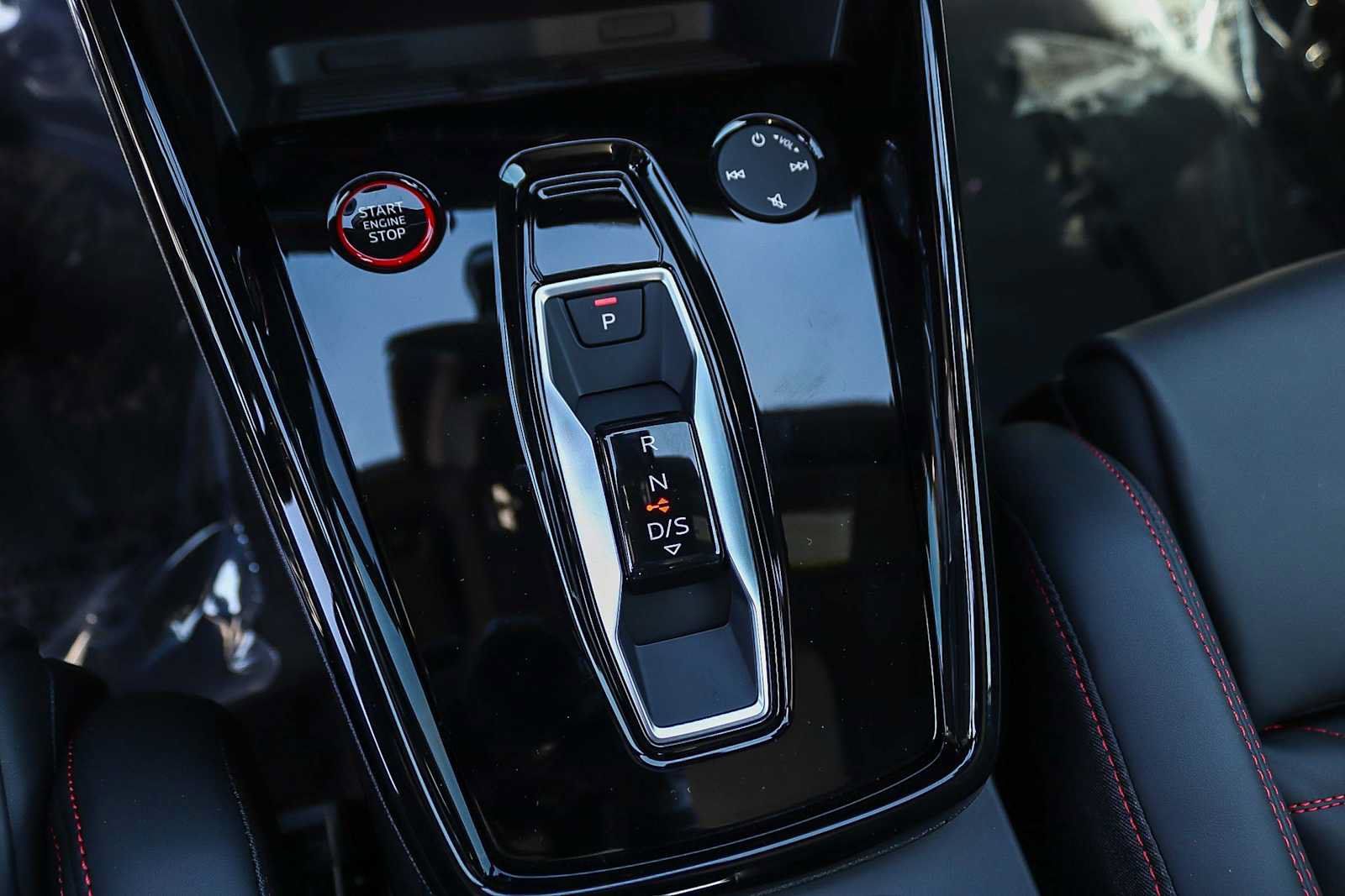 New 2026 Audi RS 3 AWD/4WD image 25