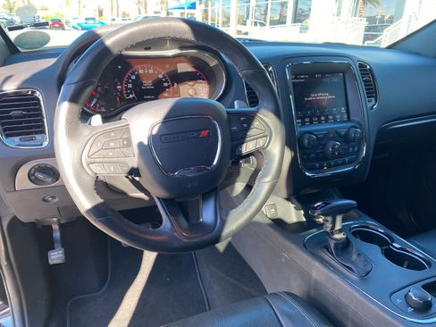 Used 2019 Dodge Durango R/T w/ Technology Group image 10