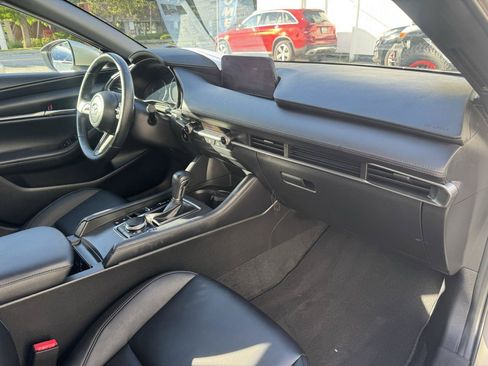 Used 2023 MAZDA MAZDA3 s FWD image 30
