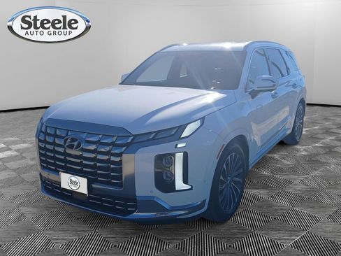 Used 2023 Hyundai Palisade Calligraphy w/ Cargo Package image 1