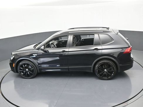 Used 2021 Volkswagen Tiguan SE R-Line image 49