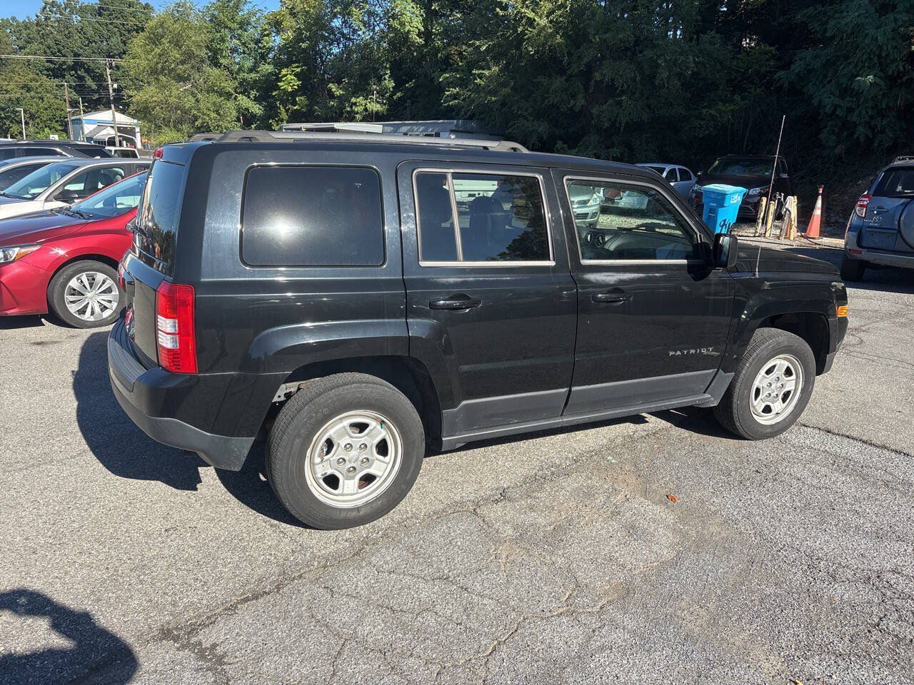 Used 2014 Jeep Patriot Sport w/ Power Value Group AWD/4WD image 1
