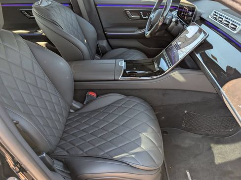 Used 2026 Mercedes-Benz S 580 4MATIC Sedan image 12