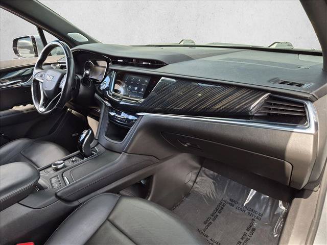 Used 2023 Cadillac XT6 Premium Luxury AWD/4WD image 23