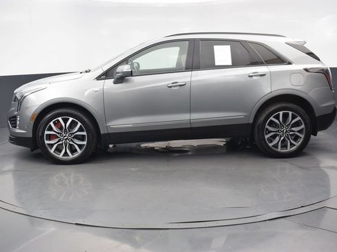 Used 2023 Cadillac XT5 Sportv w/ Technology Package AWD/4WD image 2