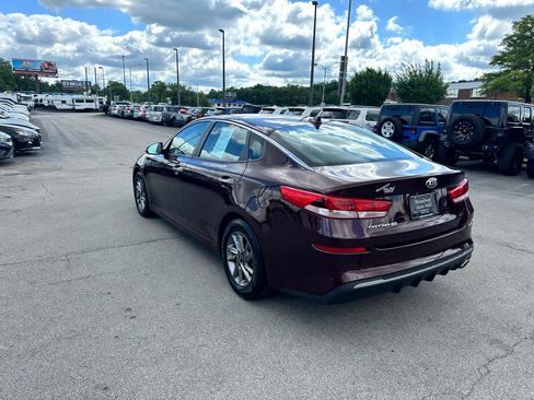 Used 2019 Kia Optima LX image 5