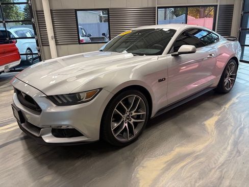 Used 2015 Ford Mustang GT Premium w/ Equipment Group 401A RWD image 34