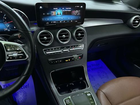 Used 2022 Mercedes-Benz GLC 300 4MATIC image 20
