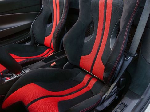 Used 2020 Ferrari 488 Pista Spider image 21