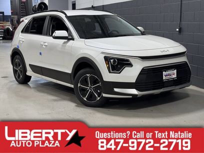 New 2025 Kia Niro EX