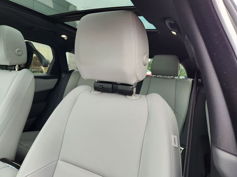 Certified 2026 Land Rover Range Rover Velar S AWD/4WD image 11