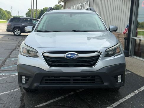 Used 2022 Subaru Outback Premium AWD/4WD image 7