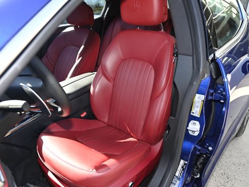 Certified 2022 Maserati Ghibli Modena Q4 image 21