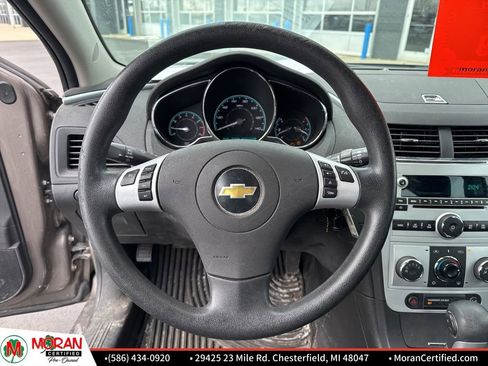 Used 2011 Chevrolet Malibu LT image 14