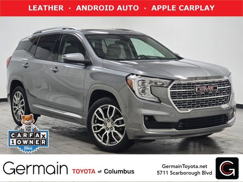 Used 2024 GMC Terrain Denali w/ Denali Premium Package image 1