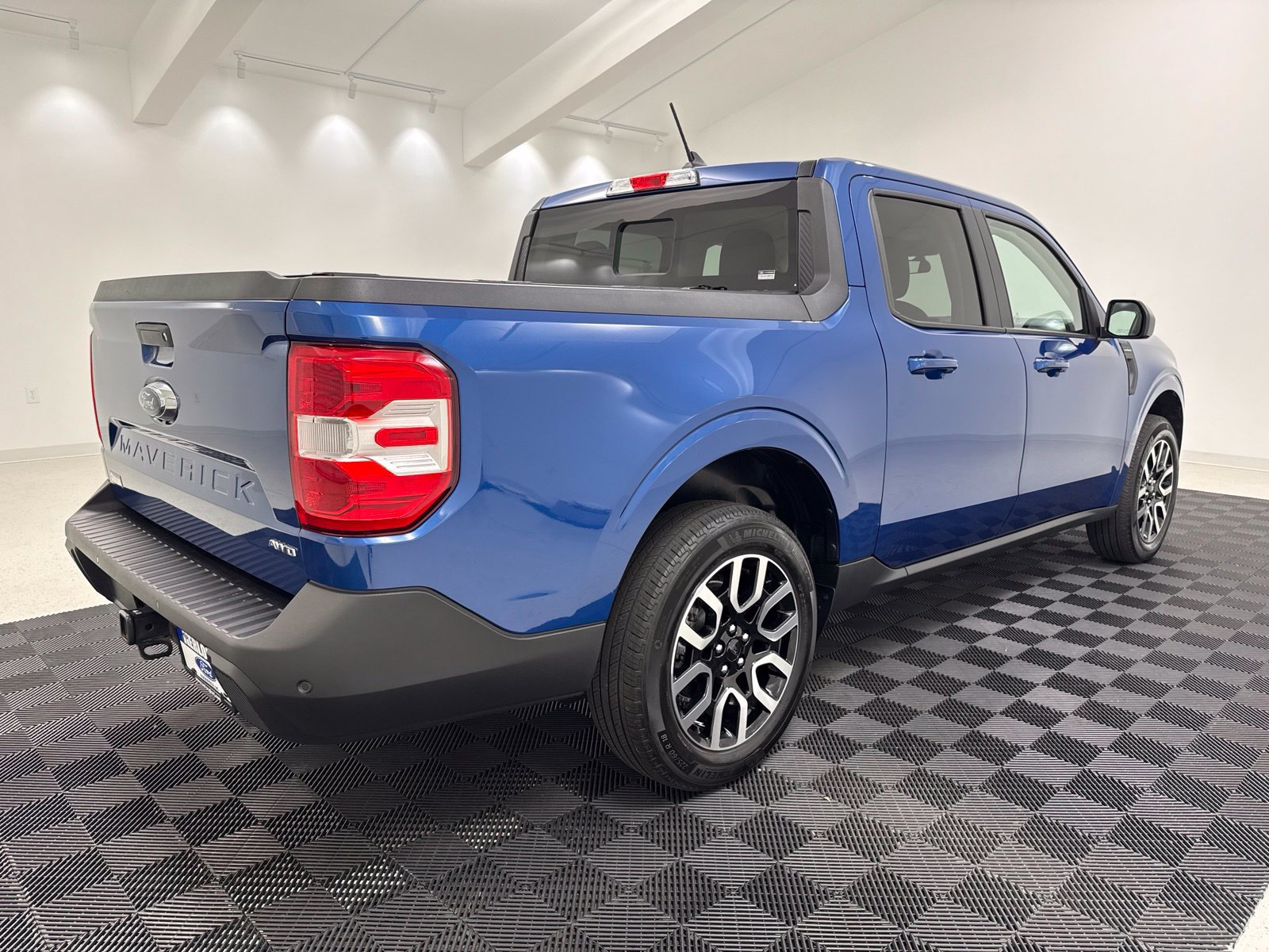 Used 2024 Ford Maverick Lariat AWD/4WD image 7