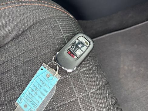 Used 2024 Honda HR-V Sport image 39