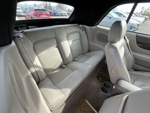 Used 2005 Chrysler Sebring Limited image 26