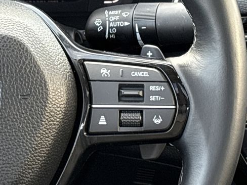 Used 2024 Honda Civic Touring image 27