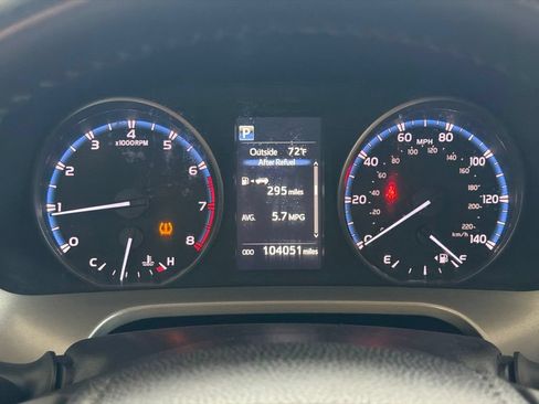 Used 2018 Toyota RAV4 XLE w/ Plus Extra Value Package AWD/4WD image 27