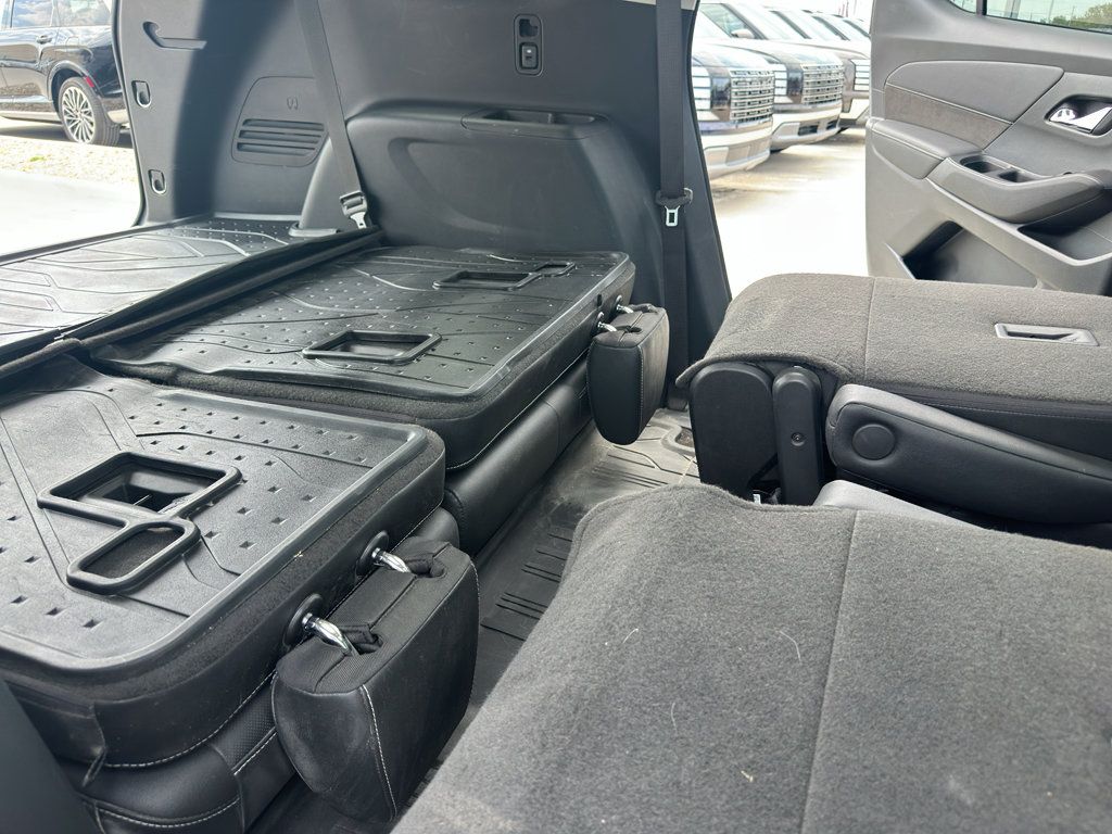 Used 2020 Chevrolet Traverse High Country AWD/4WD image 39